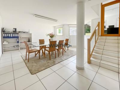 Bureau - 250 m² - 11 pièces