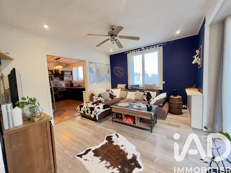 Maison - 79 m² - 5 pièces