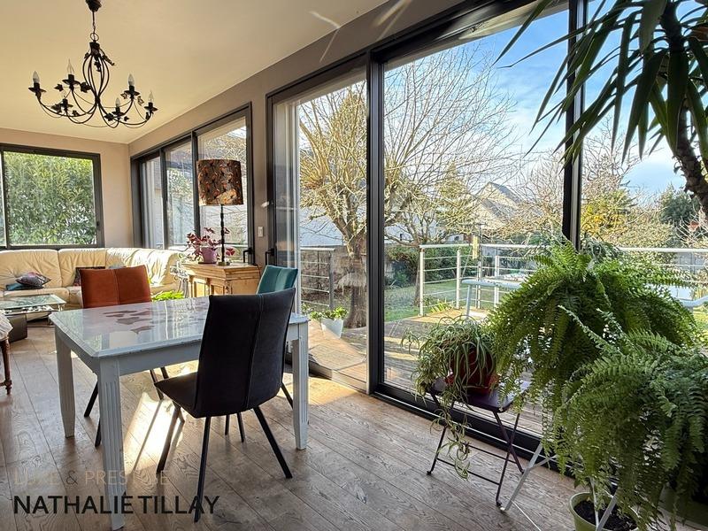 Maison - 170 m² - 7 pièces