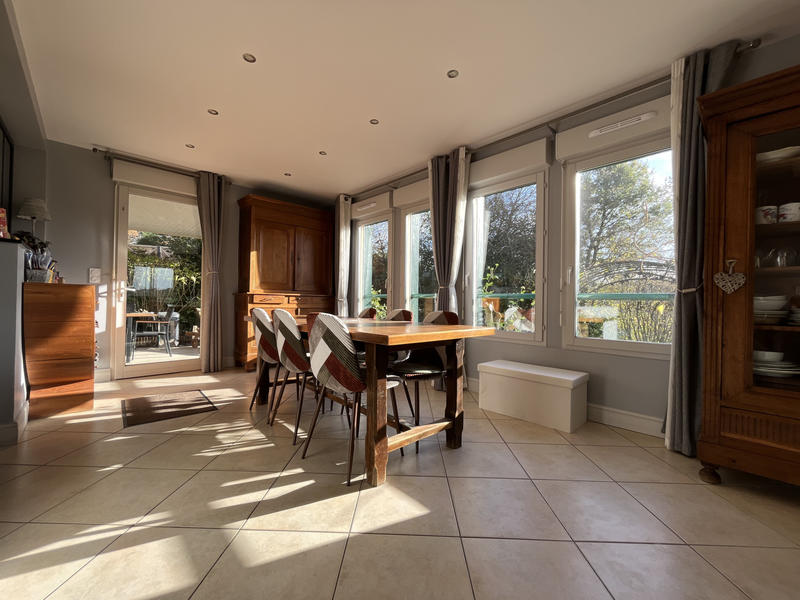 Maison - 178 m² - 6 pièces