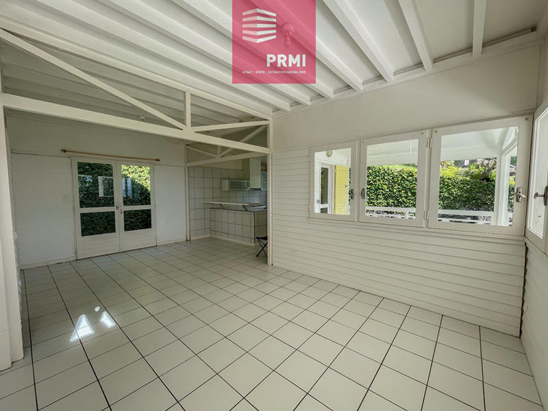 Maison - 105 m² - 4 pièces