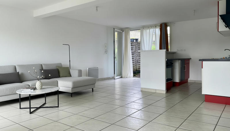 Appartement - 80 m² - 4 pièces