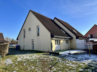 Maison - 115 m² - 6 pièces