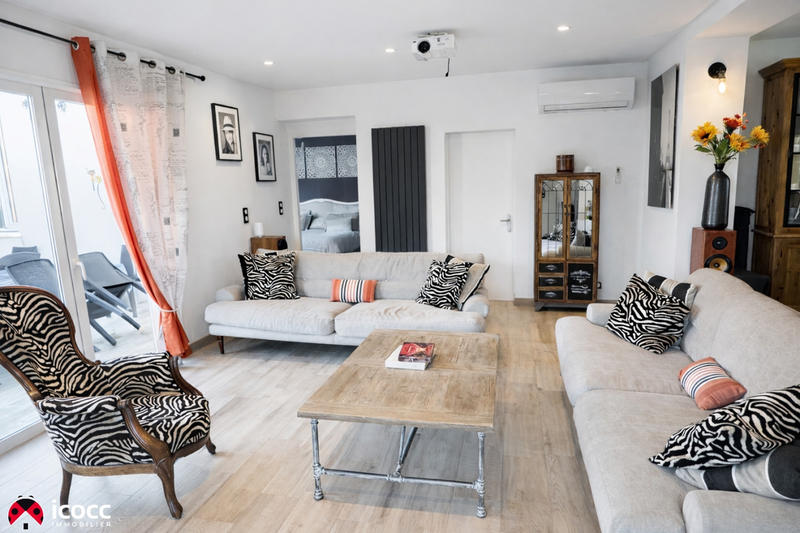 Maison - 174 m² - 10 pièces