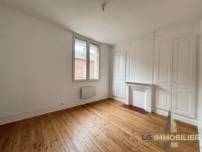 Maison - 87 m² - 7 pièces