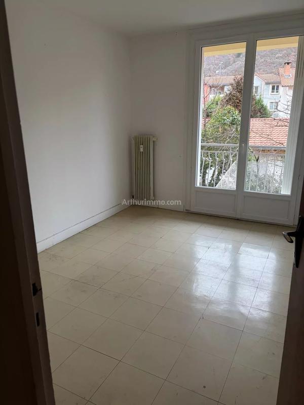 Appartement - 89 m² - 4 pièces