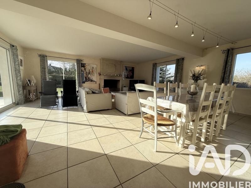 Maison de maîtres - 290 m² - 9 pièces