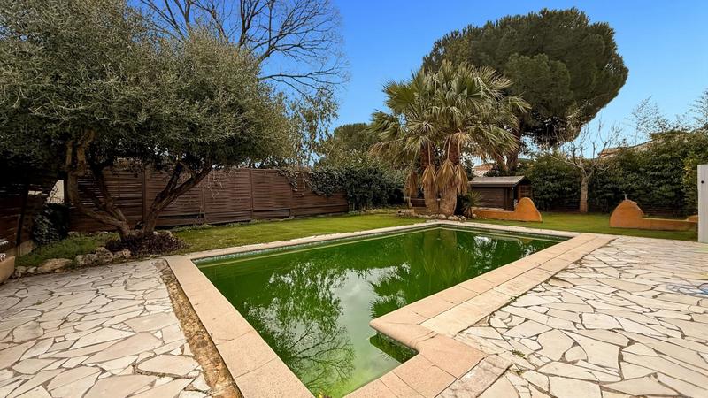 Maison - 110 m² - 4 pièces