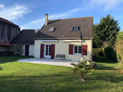 Pavillon - 95 m² - 5 pièces