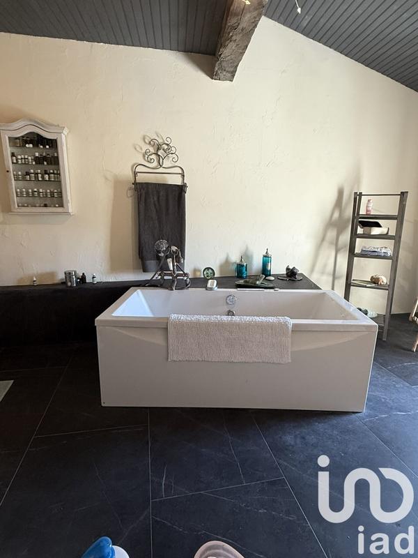 Maison de village - 200 m² - 5 pièces