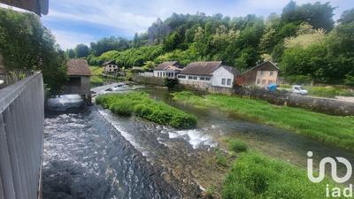 Maison de ville - 342 m² - 9 pièces