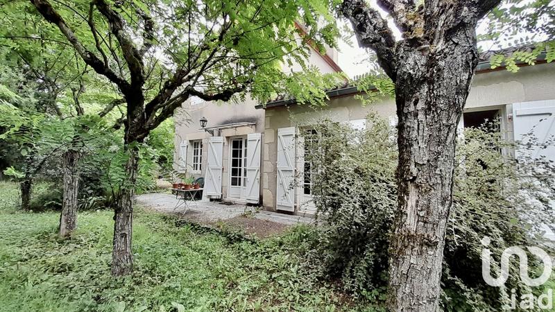 Maison - 206 m² - 9 pièces