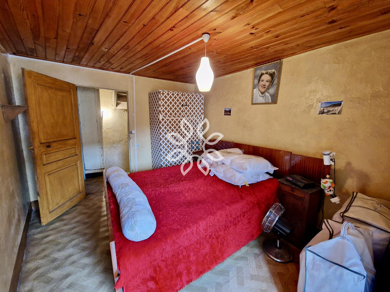 Maison de village - 64 m² - 6 pièces