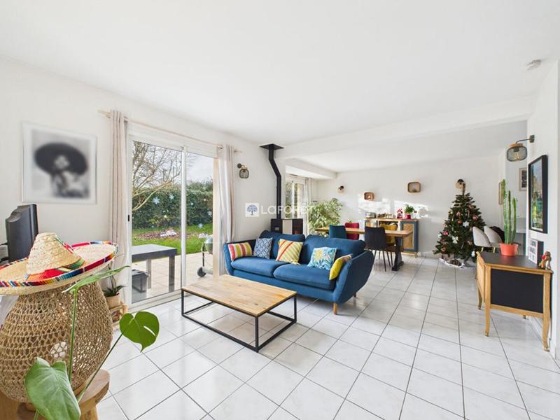 Maison - 110 m² - 5 pièces