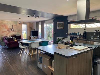Maison - 126 m² - 4 pièces