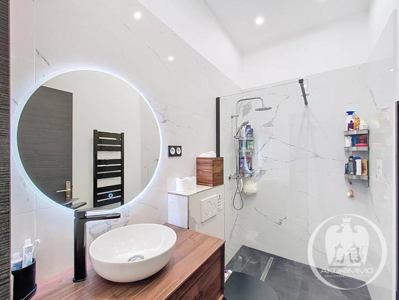 Appartement - 57 m² - 3 pièces