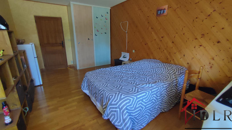 Appartement - 161 m² - 4 pièces