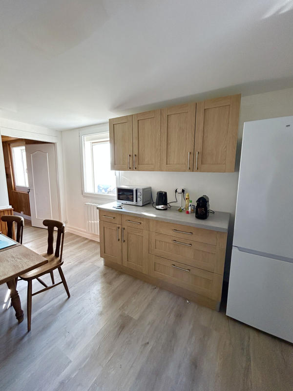 Maison - 168 m² - 9 pièces