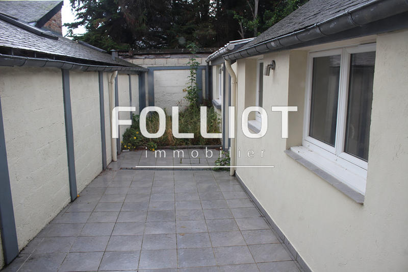 Local commercial - 55 m² - 2 pièces