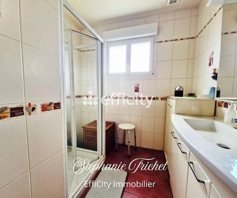 Maison de bourg - 101 m² - 5 pièces