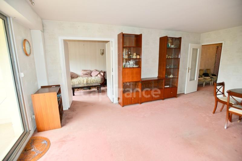 Appartement - 94 m² - 4 pièces