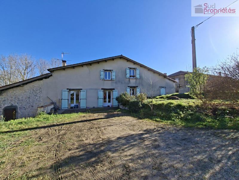 Maison - 200 m² - 7 pièces