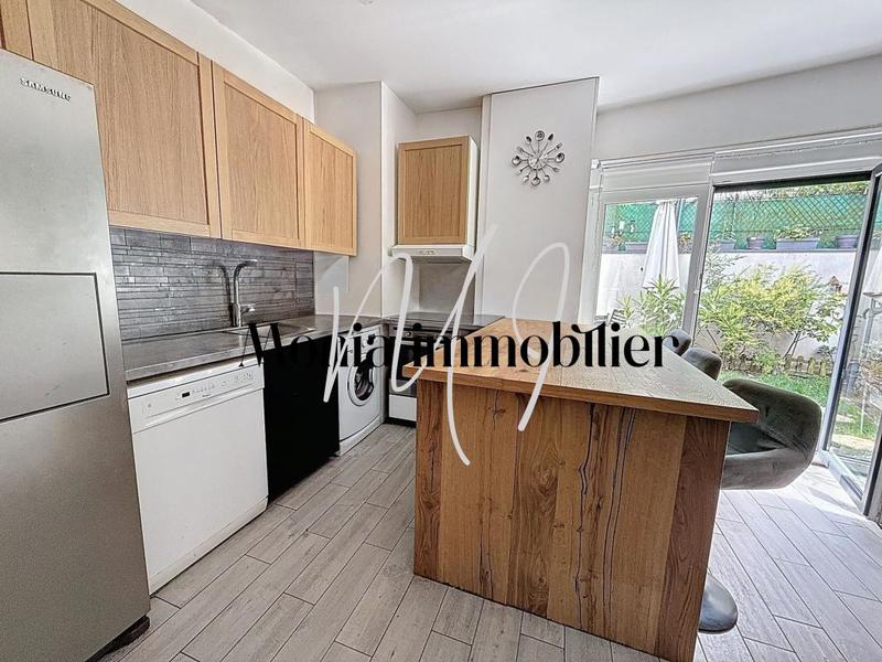 Appartement - 80 m² - 3 pièces