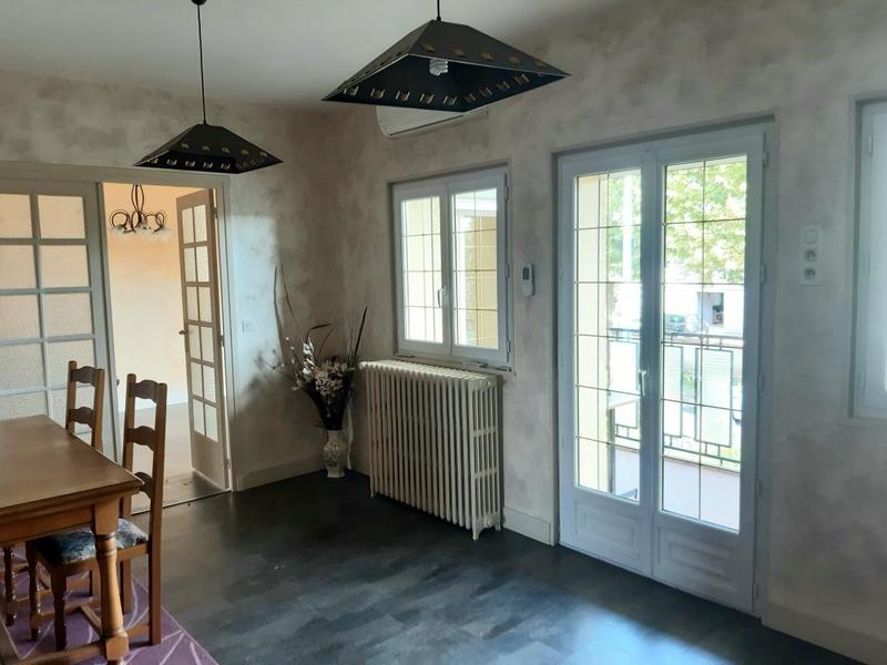Maison - 184 m² - 8 pièces
