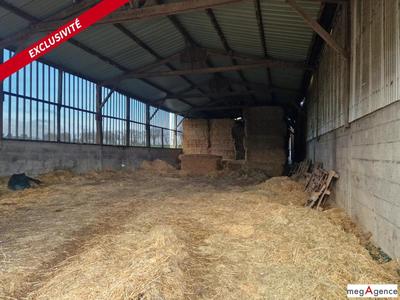 Maison - 2 000 m² - 3 pièces