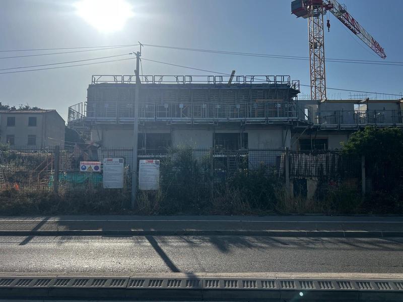 Local commercial - 112 m²