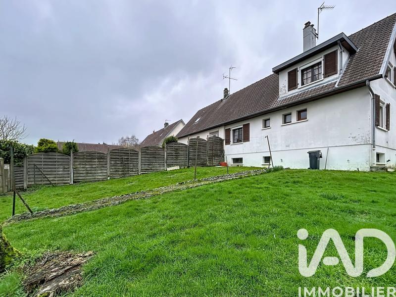 Maison - 96 m² - 5 pièces