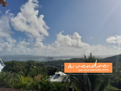 Maison - 240 m² - 9 pièces