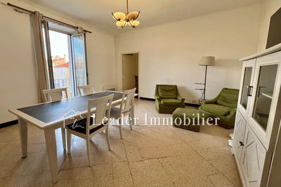 Appartement - 80 m² - 3 pièces