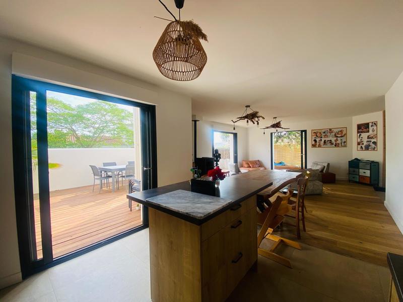 Maison - 111 m² - 4 pièces