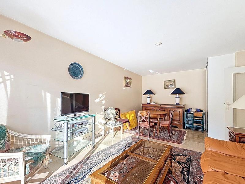 Appartement - 49 m² - 2 pièces