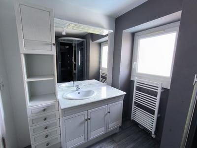 Maison - 61 m² - 4 pièces