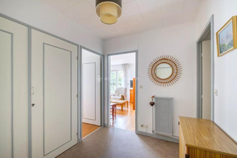 Appartement - 84 m² - 4 pièces