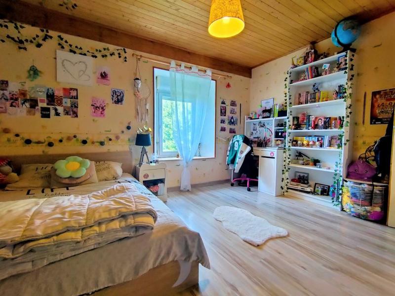 Propriété - 302 m² - 12 pièces