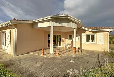 Maison - 103 m² - 4 pièces