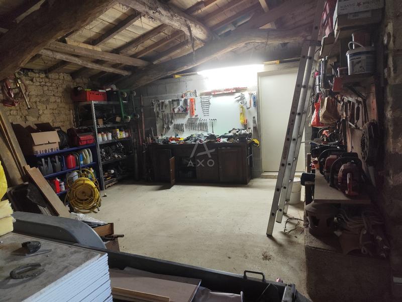 Maison de village - 210 m² - 5 pièces