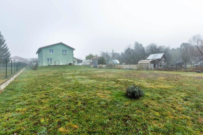 Maison - 235 m² - 6 pièces