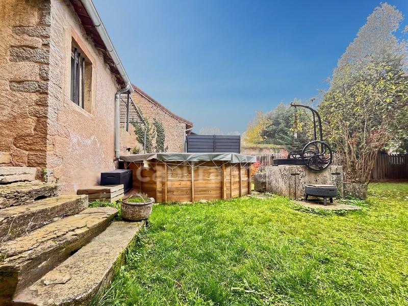 Appartement ancien - 89 m² - 4 pièces