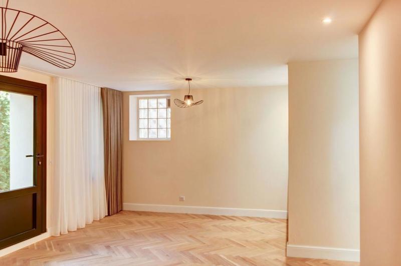 Maison bourgeoise - 315 m² - 10 pièces