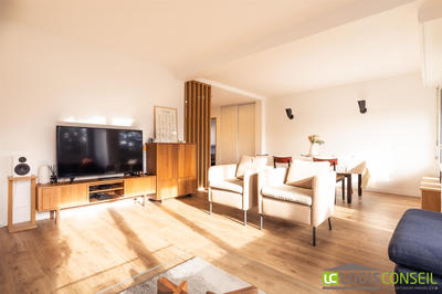 Appartement - 89 m² - 4 pièces