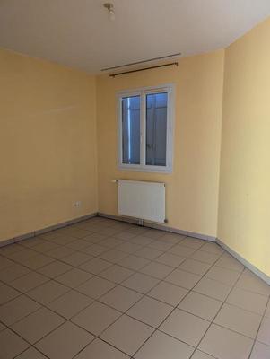 Maison - 76 m² - 4 pièces