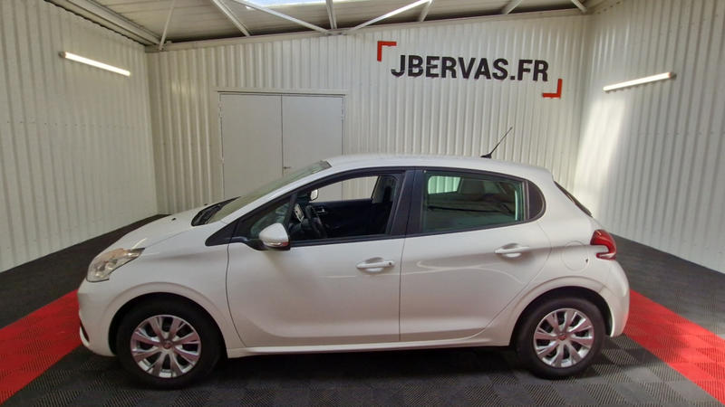 Peugeot 208 affaire Puretech 82 s&amp;amp;S Premium Pack