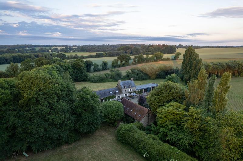 Maison - 492 m² - 15 pièces