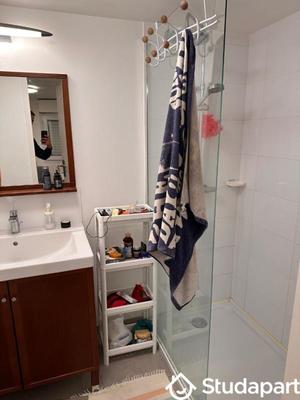 Chambre - 120 m² - 1 pièce