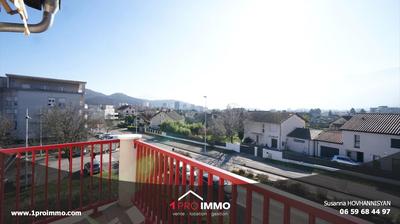 Appartement - 67 m² - 3 pièces