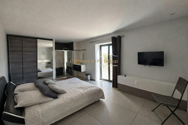 Bastide - 247 m² - 6 pièces